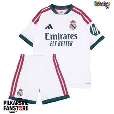 Tanie Strój piłkarski Real Madrid Koszulka Podstawowej dla dziecięce 2026-27 Krótkie Rękawy (+ szorty)